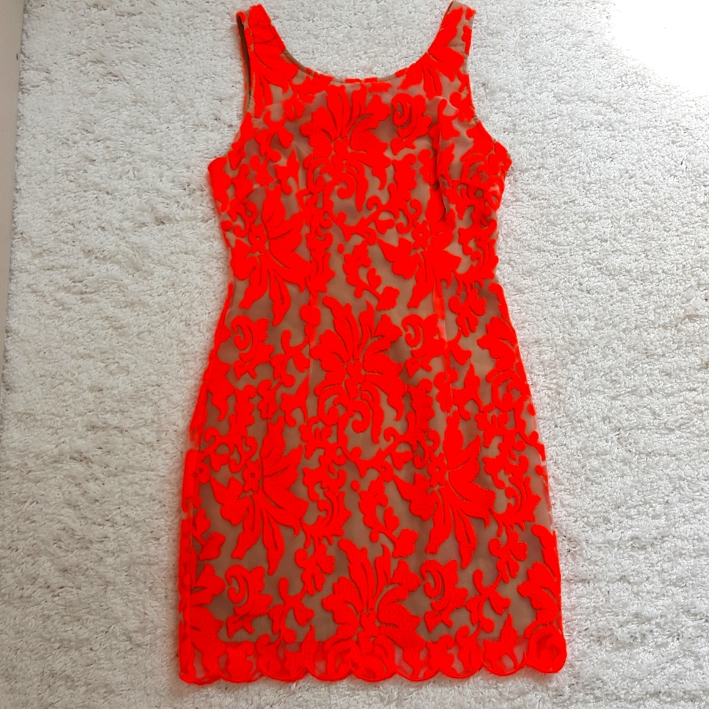Ladakh neon coral orange lace floral mini shift dress size small